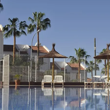 Dreaming Tenerife 아데제